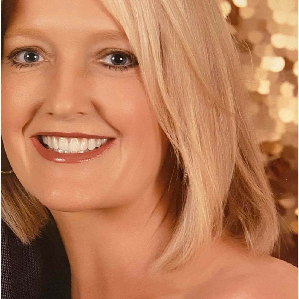 Meet your Posher, Carrie